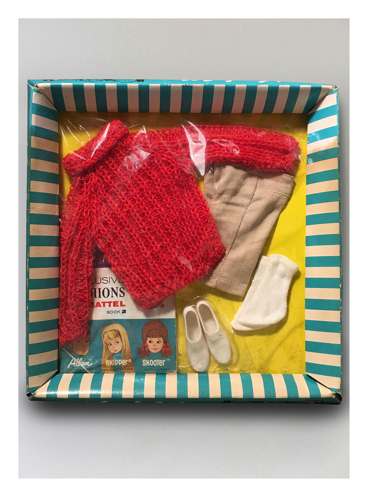 1966 #1427 Mountain Hike in original packaging